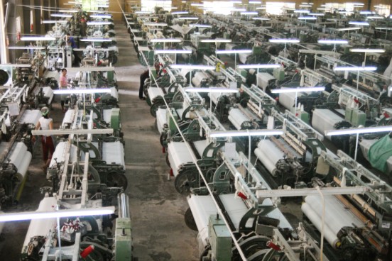 Xưởng máy dệt - Dệt May Hoàng Dũng - Công Ty TNHH Dệt - May Hoàng Dũng